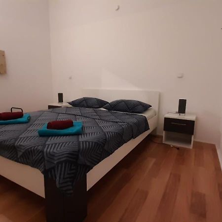 Apartment Shankini พูลา ภายนอก รูปภาพ