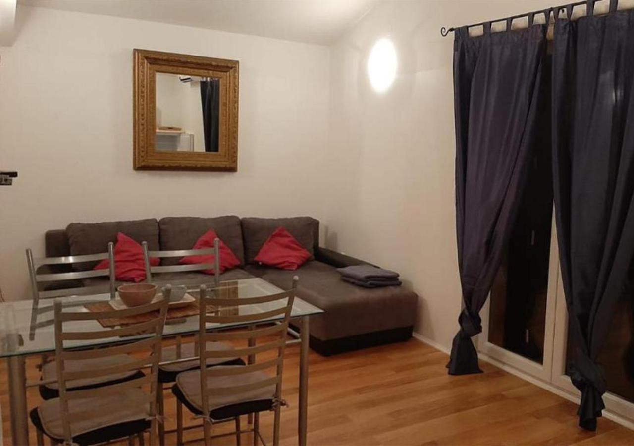 Apartment Shankini พูลา ภายนอก รูปภาพ